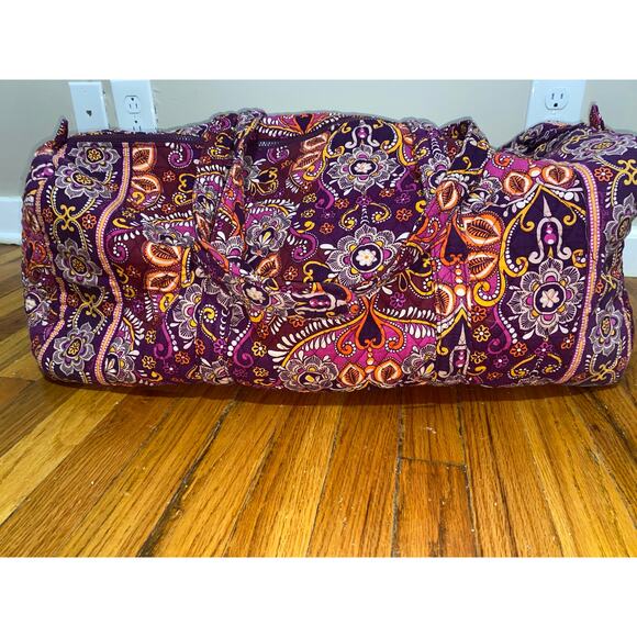 VERA BRADLEY Retired Safari Sunset XL Quilted 100% Cotton Duffel Bag - Picture 1 of 7